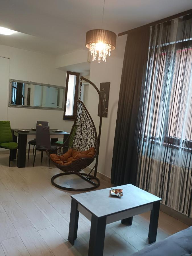 Apartament Ella T2 Apartment Navodari Ngoại thất bức ảnh