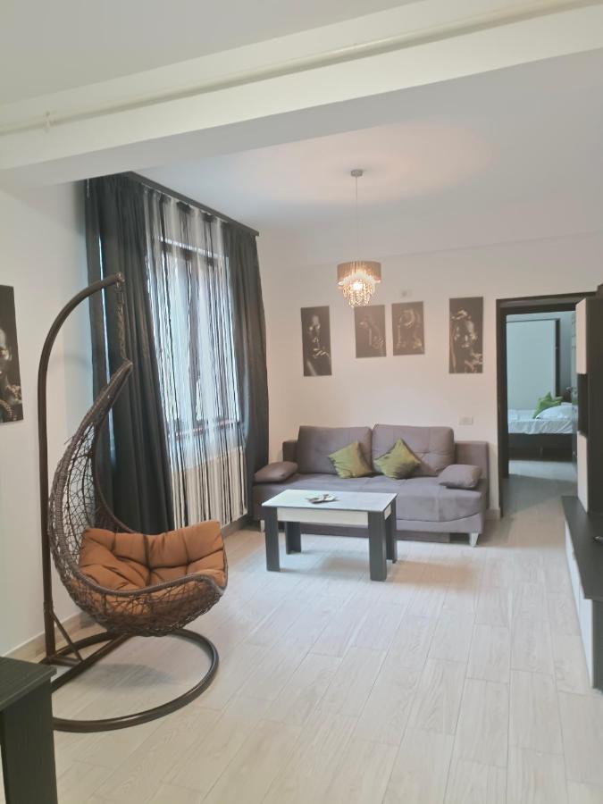 Apartament Ella T2 Apartment Navodari Ngoại thất bức ảnh