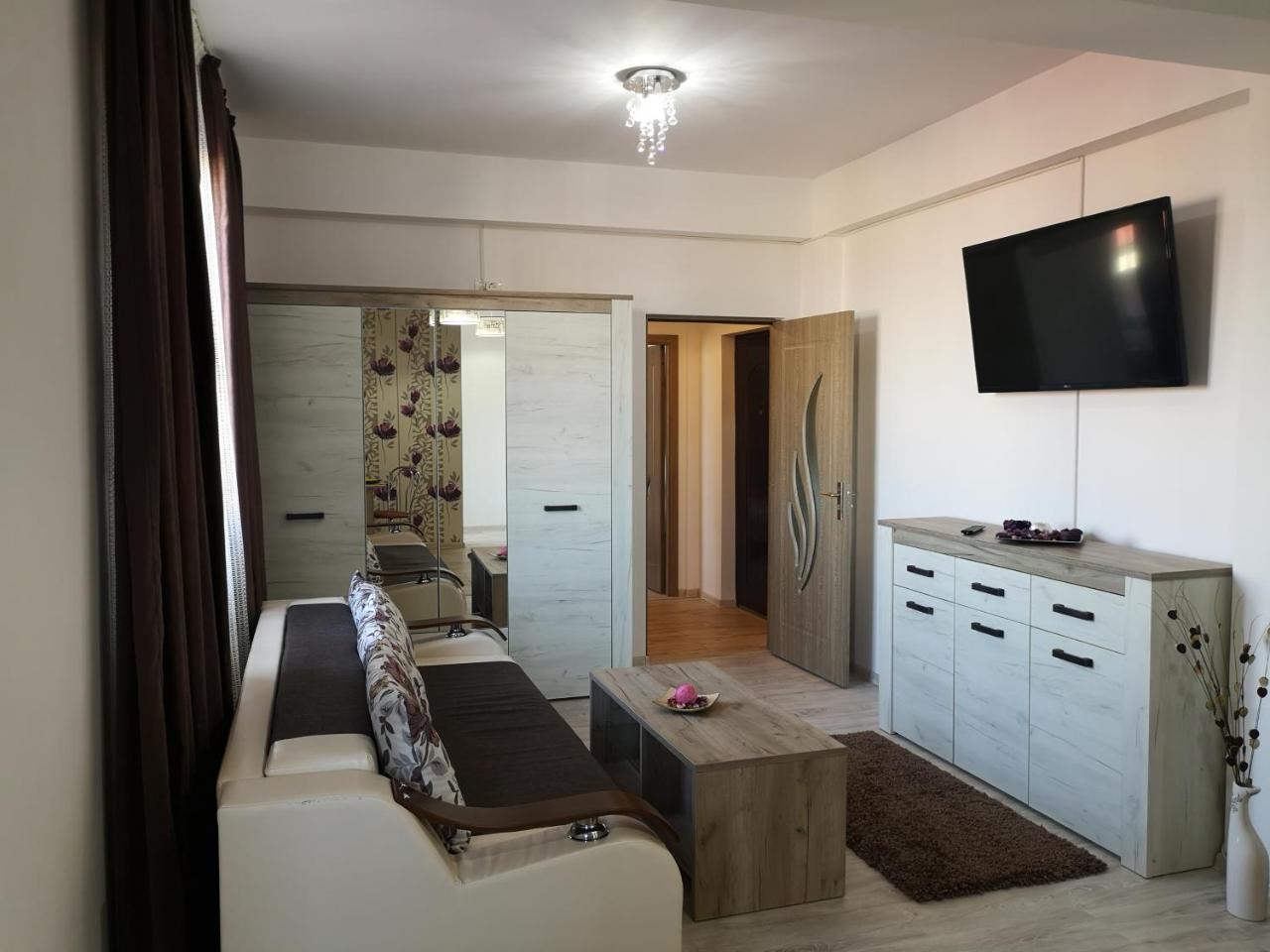 Apartament Ella T2 Apartment Navodari Ngoại thất bức ảnh